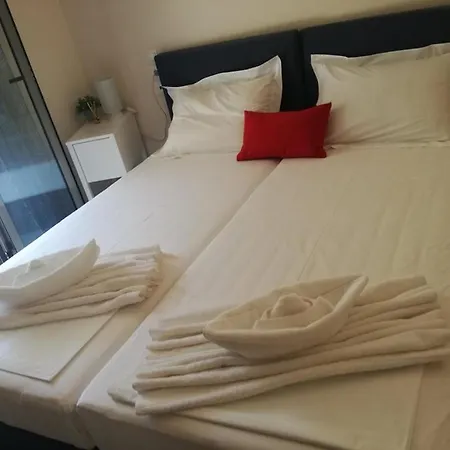 Athina Villa Angon